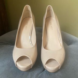 Nine West Nude peep toe heels